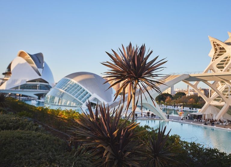 Jardí del Túria: The Green Heart of Valencia